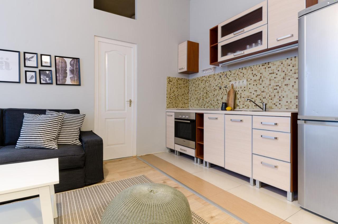 I30 Studio Apartment In Central Location. ブダペスト エクステリア 写真