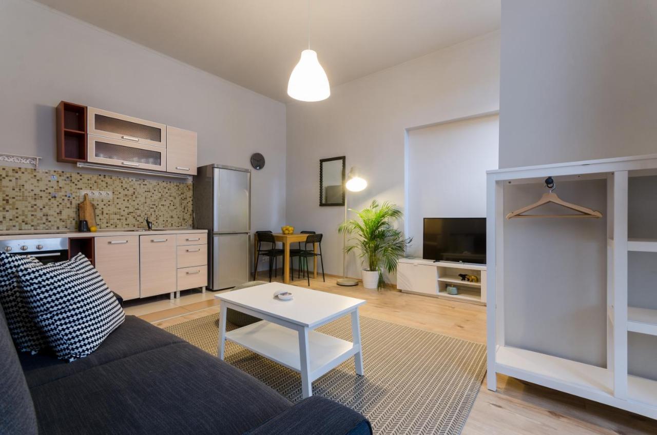 I30 Studio Apartment In Central Location. ブダペスト エクステリア 写真
